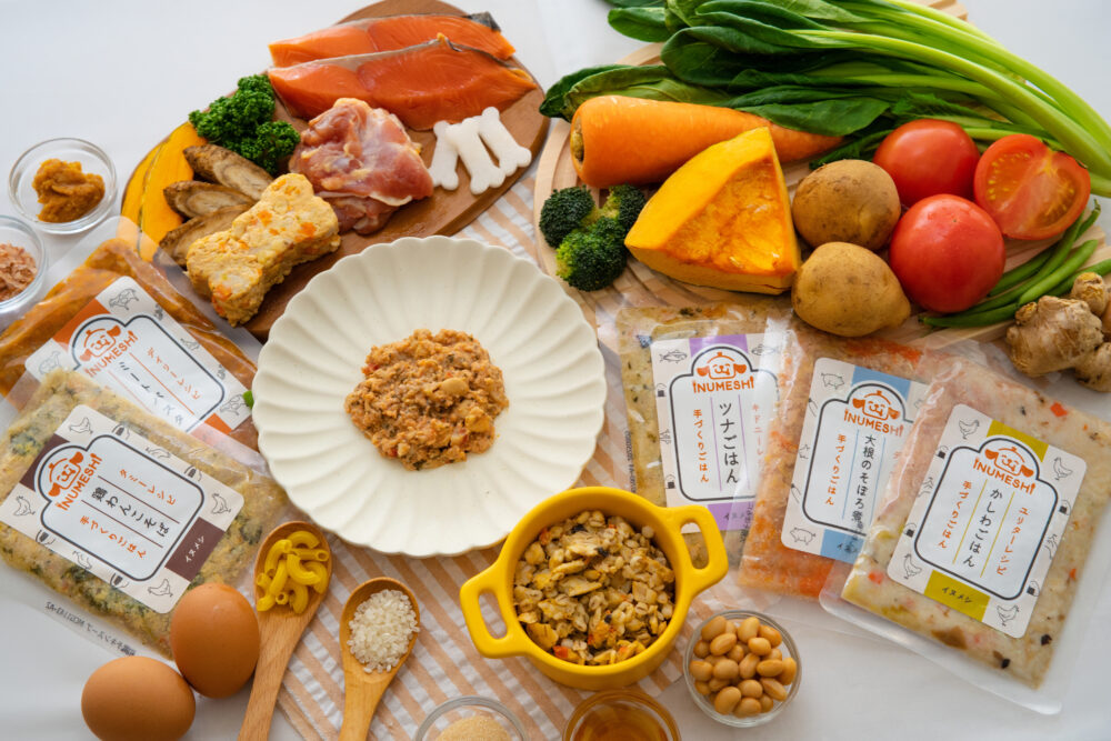 イヌメシの素材